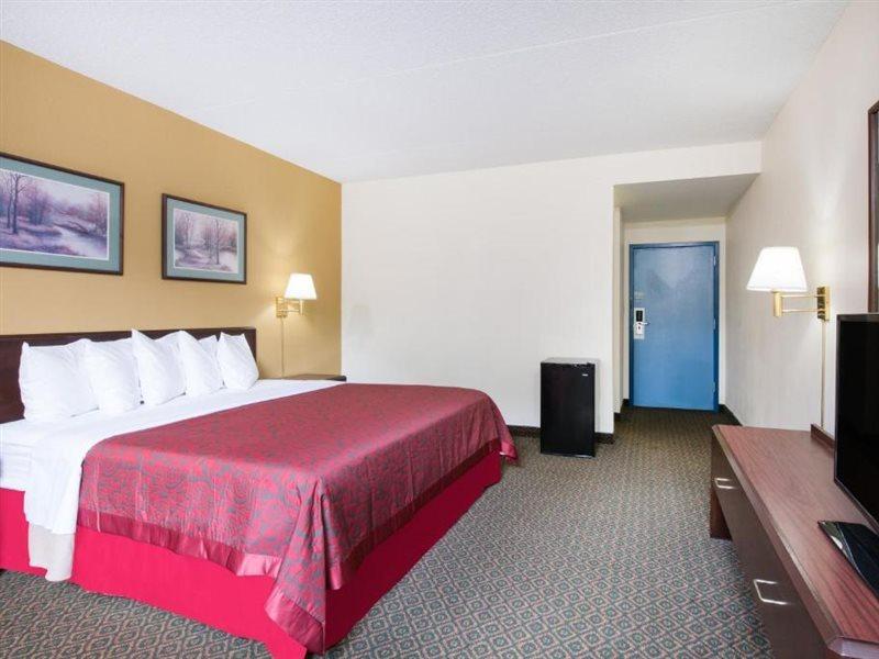 Days Inn By Wyndham Chambersburg Exterior foto