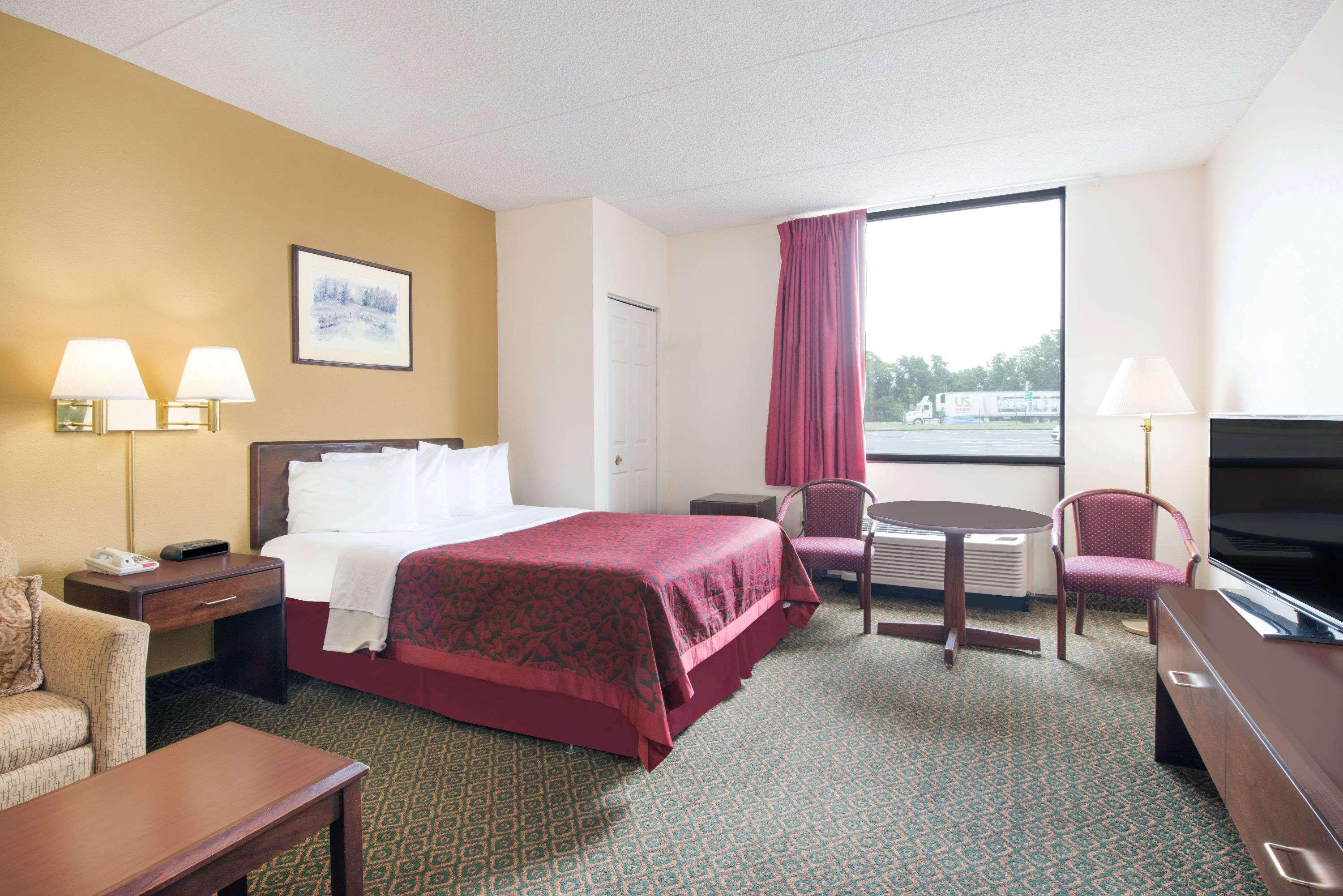 Days Inn By Wyndham Chambersburg Exterior foto